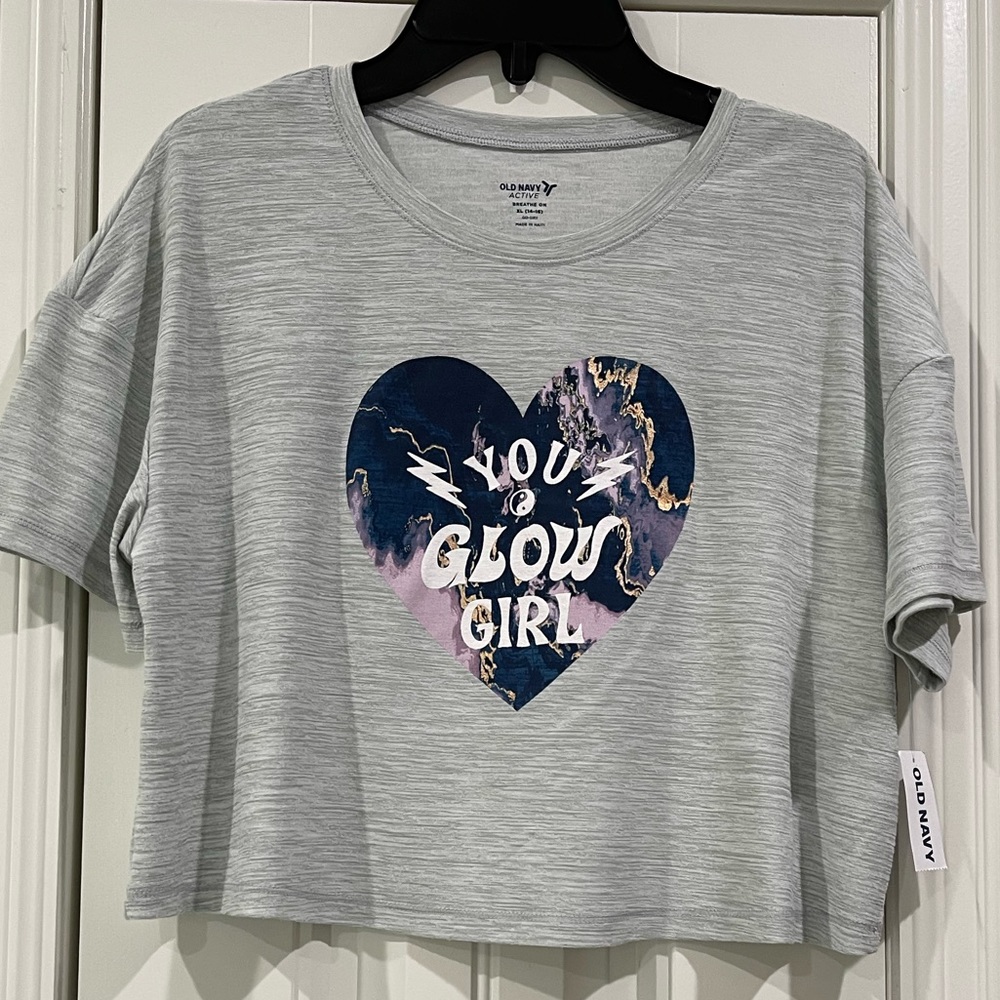 ✨✨Old Navy You Glow Girl shirt ✨✨